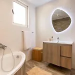 Sia * Λάρδος